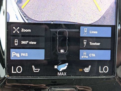Used 2022 Volvo XC90 T5 Momentum w/ Advanced Package AWD/4WD image 29