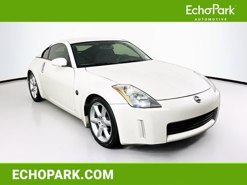 Used 2004 Nissan 350Z Performance w/ Aerodynamics Pkg RWD image 1