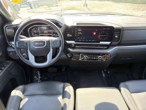 Used 2025 GMC Sierra 1500 SLT image 22
