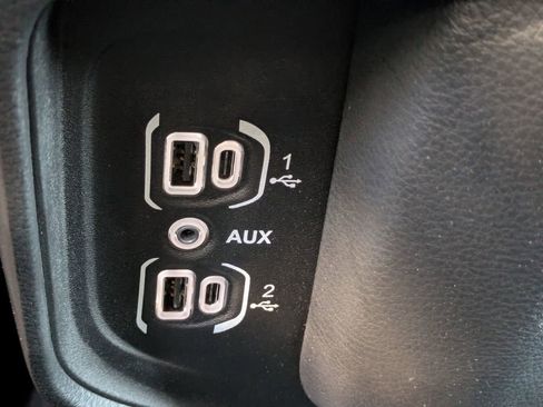 New 2026 RAM 1500 Express AWD/4WD image 23