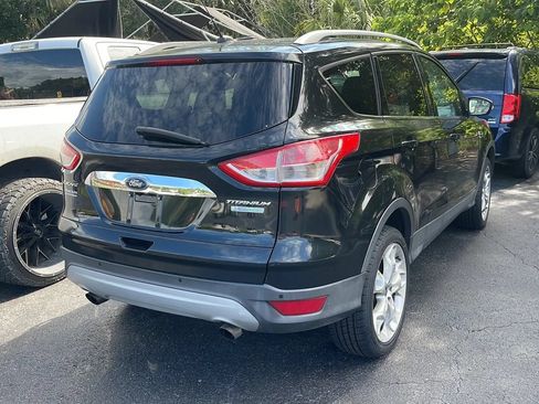 Used 2014 Ford Escape Titanium FWD image 17
