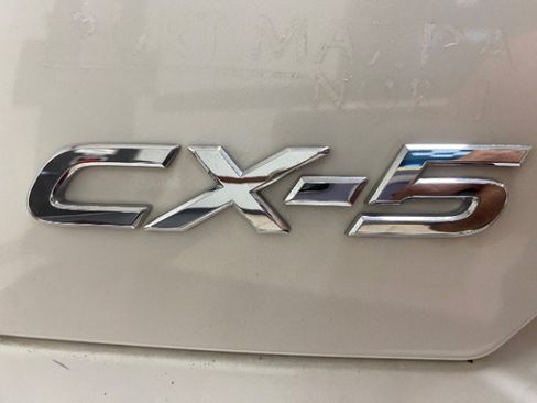 Used 2018 MAZDA CX-5 Sport FWD image 20