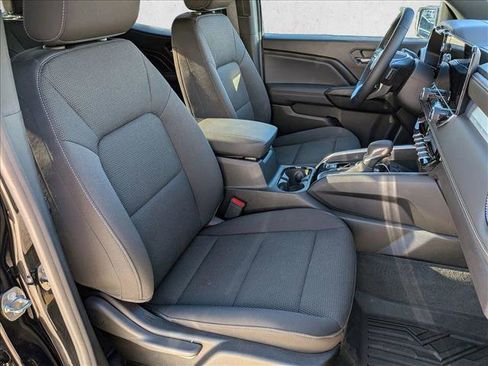 Used 2023 Chevrolet Colorado LT image 21