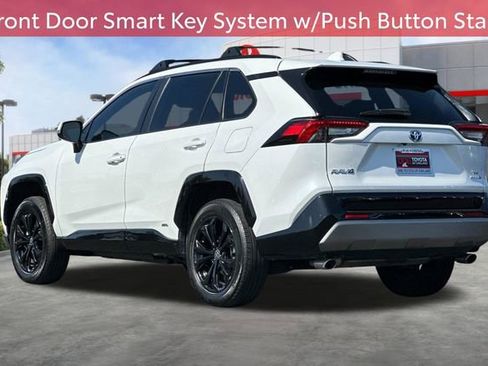 Certified 2024 Toyota RAV4 SE w/ Convenience Package AWD/4WD image 8