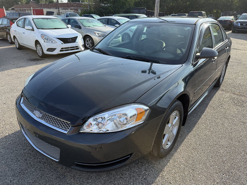 Used 2013 Chevrolet Impala LS FWD image 2