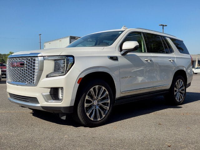Used 2023 GMC Yukon Denali AWD/4WD image 7