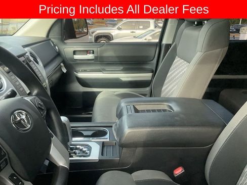 Used 2019 Toyota Tundra SR5 w/ SR5 Upgrade Package AWD/4WD image 11