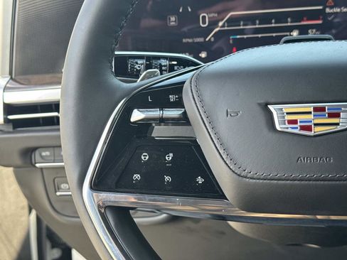 New 2025 Cadillac Escalade Sport Platinum w/ LPO, Floor Liner Package image 35