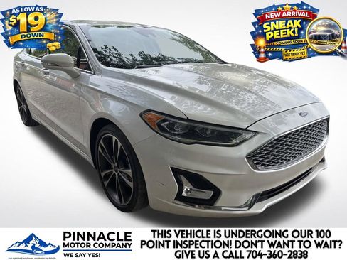 Used 2019 Ford Fusion Titanium FWD image 1