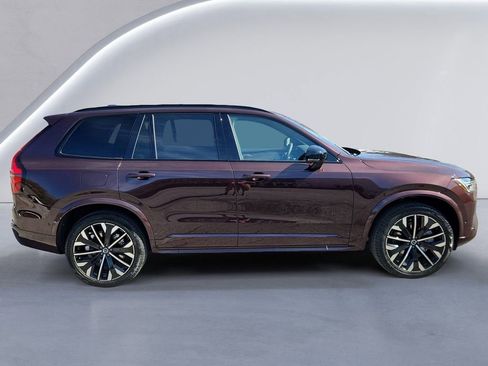 New 2026 Volvo XC90 T8 Ultra w/ Lounge Package AWD/4WD image 3