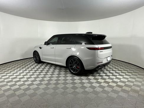 Certified 2024 Land Rover Range Rover Sport Dynamic SE AWD/4WD image 3