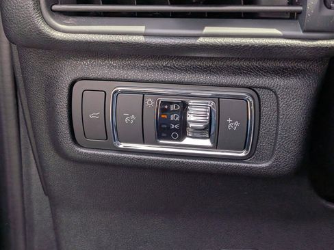 Used 2022 Lincoln Corsair Reserve w/ Elements Package image 21