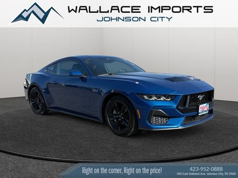 Used 2024 Ford Mustang GT RWD image 8