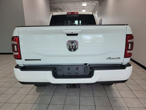 Used 2022 RAM 2500 Big Horn w/ Level C Equiment Group AWD/4WD image 9