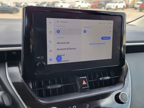 Used 2025 Toyota Corolla LE image 15