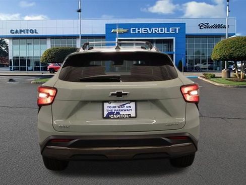 New 2026 Chevrolet Trax ACTIV w/ Driver Confidence Package FWD image 4
