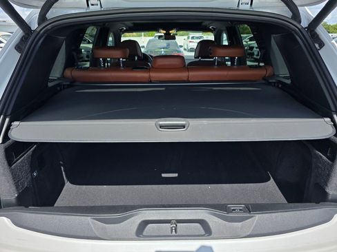 Certified 2023 BMW X5 sDrive40i w/ Executive Package RWD image 16