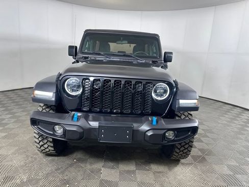 Used 2023 Jeep Wrangler Unlimited image 8