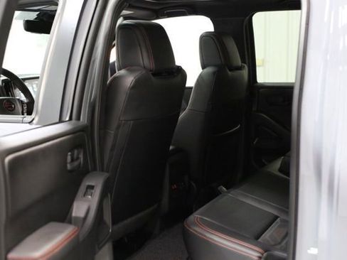 New 2026 Nissan Frontier PRO-4X w/ Pro-4x Convenience Package image 22