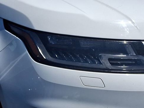 Used 2018 Land Rover Range Rover Sport HSE AWD/4WD image 7