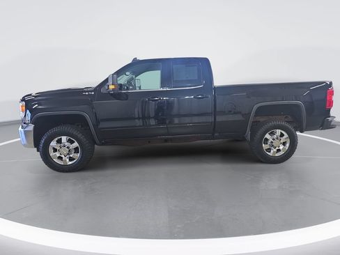 Certified 2018 GMC Sierra 2500 SLE w/ HD SLE Preferred Plus Package AWD/4WD image 7