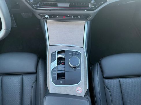 Used 2025 BMW 330i xDrive Sedan image 26