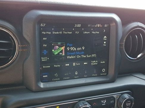 Certified 2021 Jeep Gladiator Overland image 21