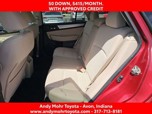 Used 2017 Subaru Outback 2.5i Premium image 11