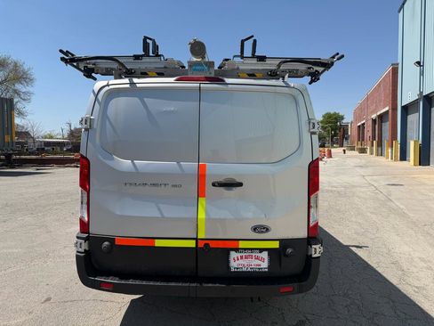 Used 2020 Ford Transit 150 Low Roof RWD image 5
