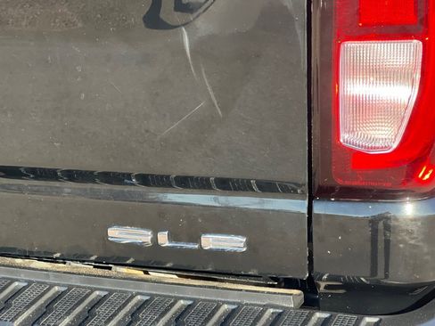 Used 2023 GMC Sierra 3500 SLE w/ SLE Value Package image 22