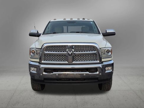 Used 2017 RAM 2500 Laramie image 9