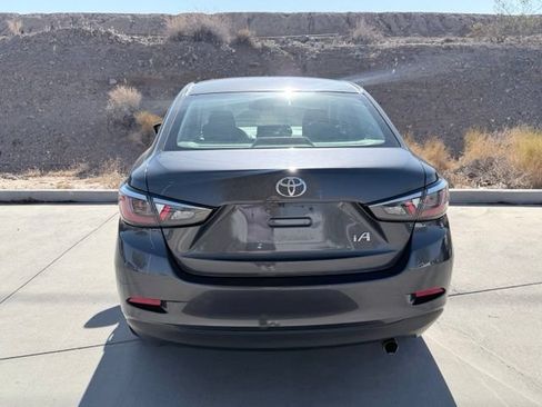 Used 2018 Toyota Yaris iA FWD image 7