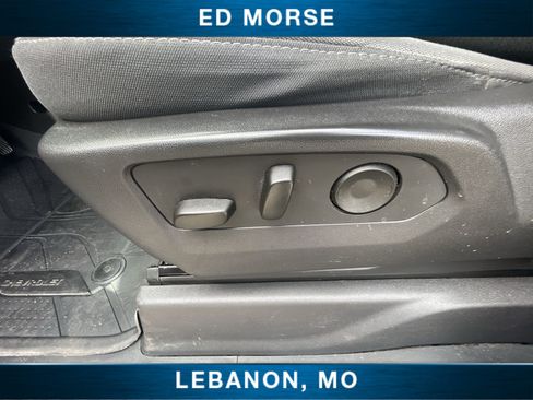 Certified 2024 Chevrolet Silverado 1500 Custom AWD/4WD image 32