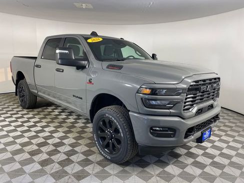 New 2026 RAM 3500 Big Horn AWD/4WD image 7