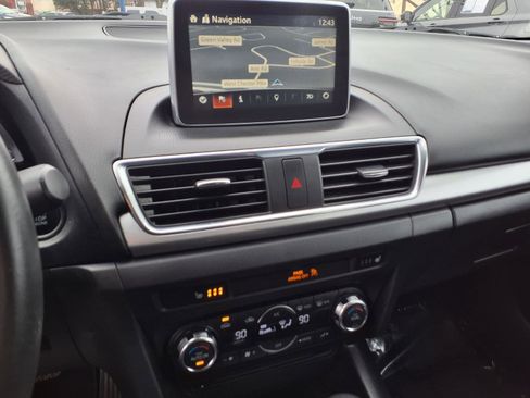 Used 2014 MAZDA MAZDA3 s Grand Touring image 25