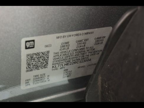 Used 2024 Chevrolet Trax LT w/ Driver Confidence Package FWD image 28