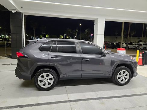 Used 2024 Toyota RAV4 LE FWD image 7