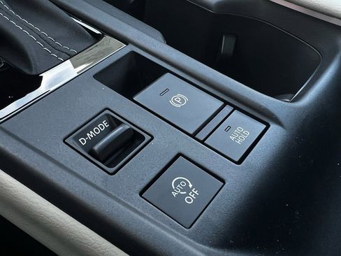 New 2026 Nissan Sentra SL w/ Floor Mat Package image 23