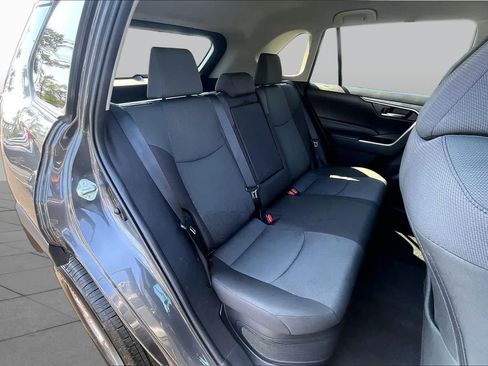 Certified 2025 Toyota RAV4 XLE AWD/4WD image 21
