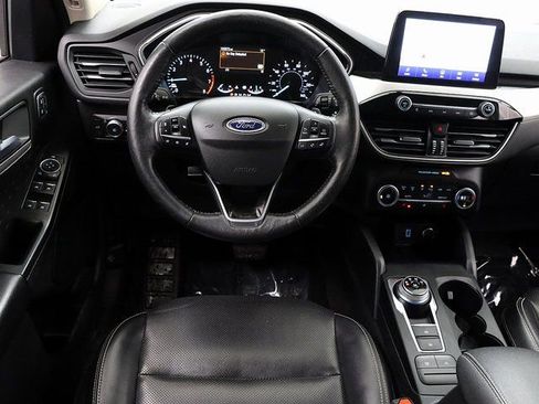 Used 2020 Ford Escape SEL image 14
