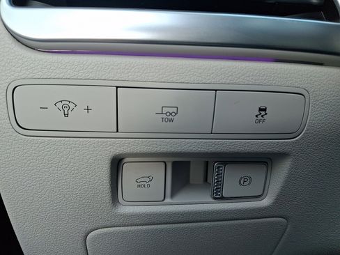 Used 2023 Hyundai Palisade Calligraphy image 27