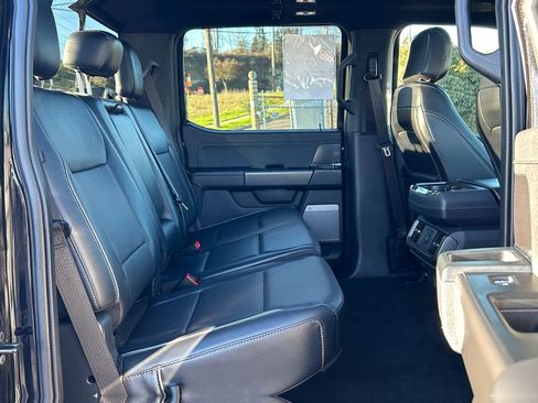 Used 2025 Ford F150 Lariat image 11