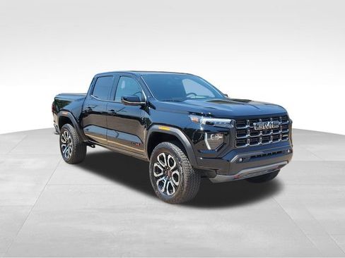Certified 2026 GMC Canyon AT4 w/ Technology Plus Package AWD/4WD image 2