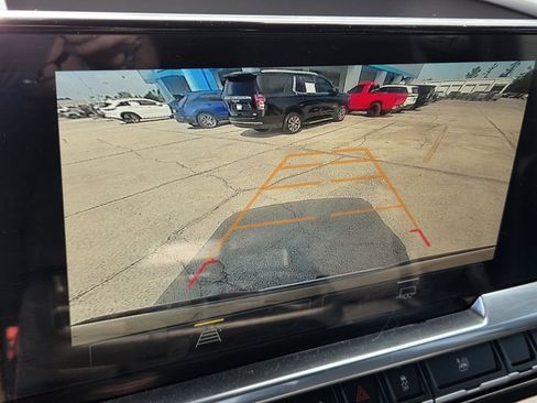 Used 2024 Chevrolet Silverado 1500 LT image 21