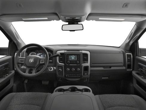 Used 2017 RAM 3500 Laramie Longhorn AWD/4WD image 11