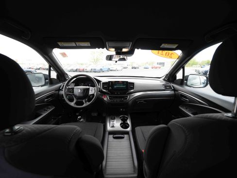 Used 2021 Honda Passport Sport image 19
