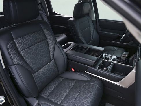 Used 2024 Toyota Tundra Limited image 35