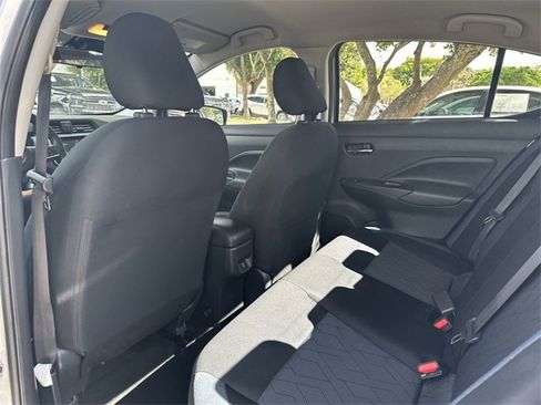 Used 2023 Nissan Versa SV image 27