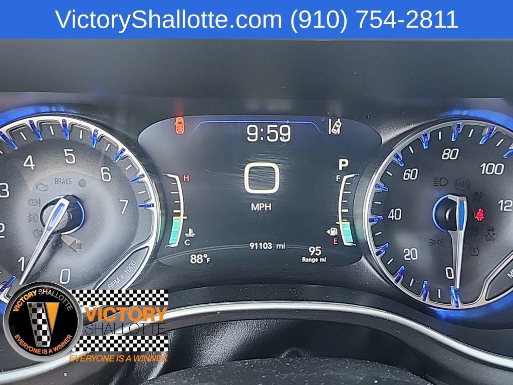 Certified 2022 Chrysler Pacifica Touring-L FWD image 12