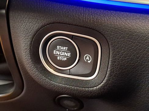 Used 2023 Mercedes-Benz GLE 350 4MATIC image 19